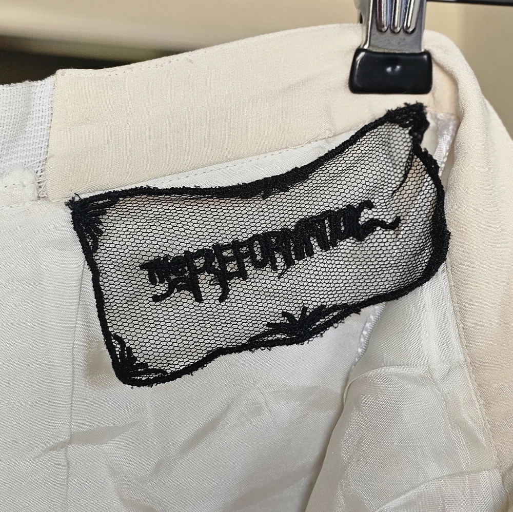 Reformation VTG Ivory Silk High-Waist Trouser Shorts - Picture 9 of 9